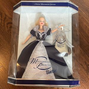 Vintage 2000 Mattel Millennium Princess Barbie in original box